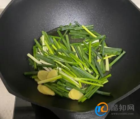 葱油焖鸡的做法