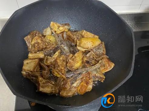 葱油焖鸡的做法